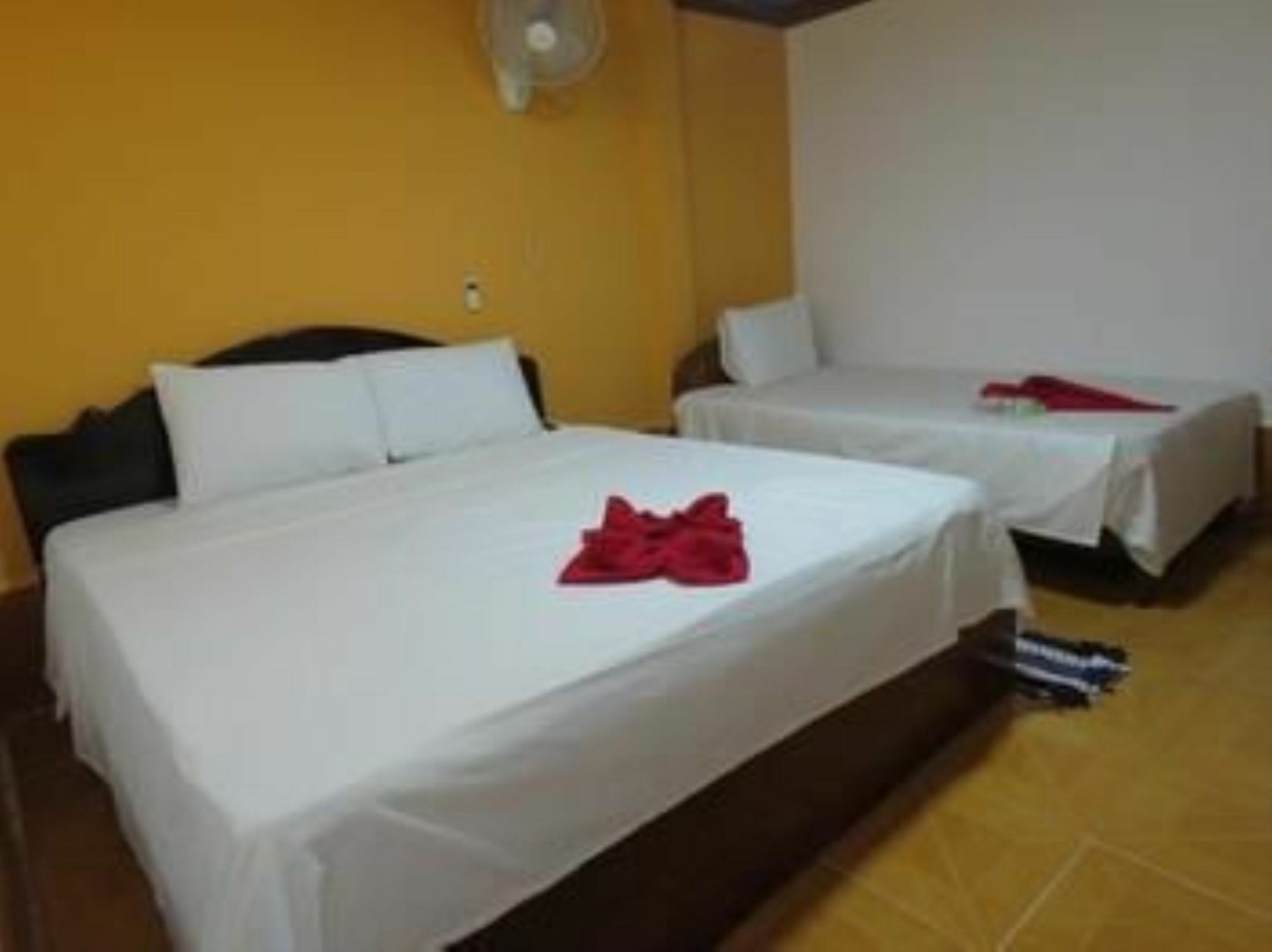 Two Easy Bungalow Hotel Sihanoukville Luaran gambar